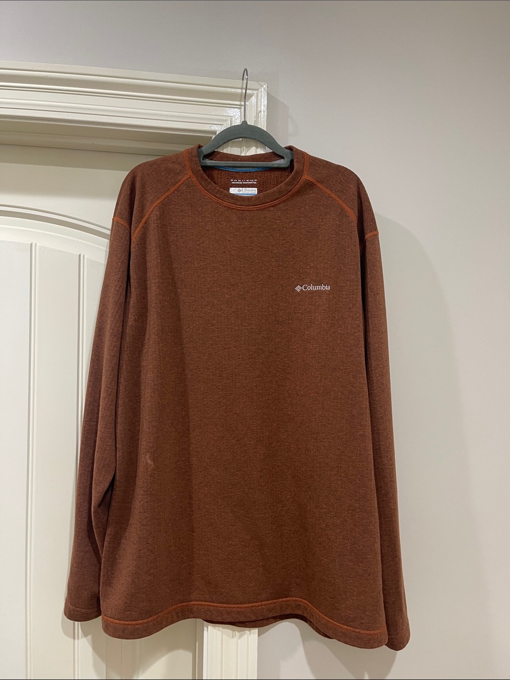 Columbia Men's Long-Sleeve Crewneck Sweatshirt - Rust Brown